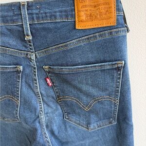 Levi’s Mile High Super Skinny Jeans